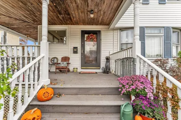 3 Allen Ave, Westfield, MA 01085