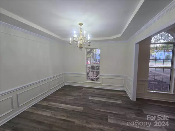 9109 Agnes Park LN, Huntersville, NC 28078