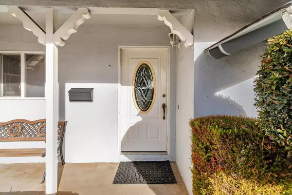 5684 Holland LN, San Jose, CA 95118