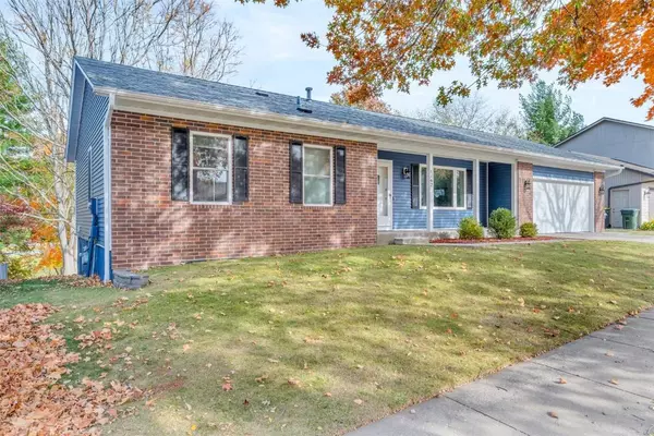 1162 Duck Creek DR, Iowa City, IA 52246