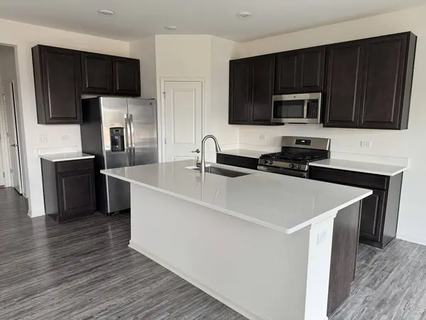 1209 Draper Road, Mchenry, IL 60050