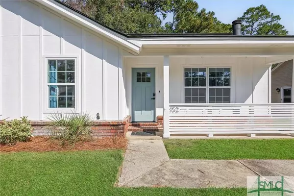 152 S Robinhood DR, Savannah, GA 31406