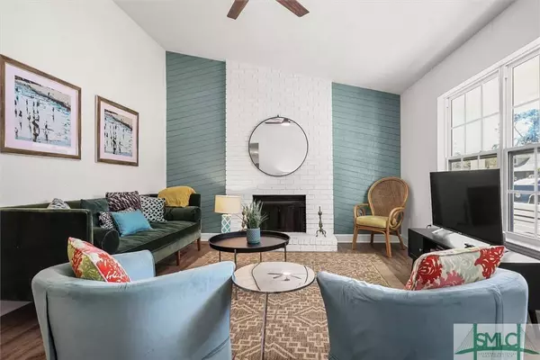 152 S Robinhood DR, Savannah, GA 31406