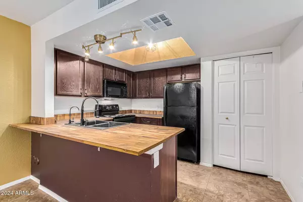 1720 E THUNDERBIRD Road #1081, Phoenix, AZ 85022