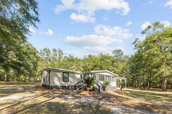 205 Longleaf, Crawfordville, FL 32327