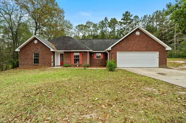 2 Pecanwood Dr., Petal, MS 39465