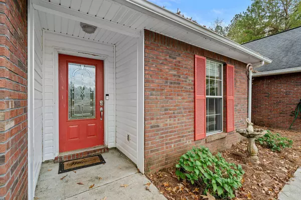 2 Pecanwood Dr., Petal, MS 39465