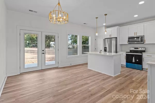 2410 Brantley RD, Kannapolis, NC 28083