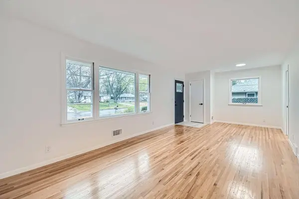 11800 Larch ST NW, Coon Rapids, MN 55448