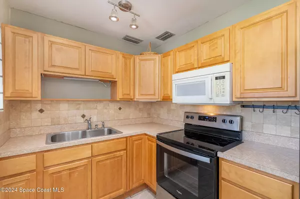 1602 Emory LN, Cocoa, FL 32922