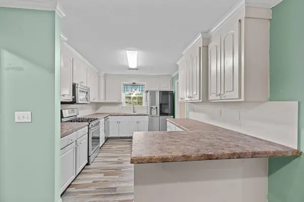 2 Pecanwood Dr., Petal, MS 39465