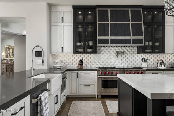 4545 N LAUNFAL Avenue, Phoenix, AZ 85018