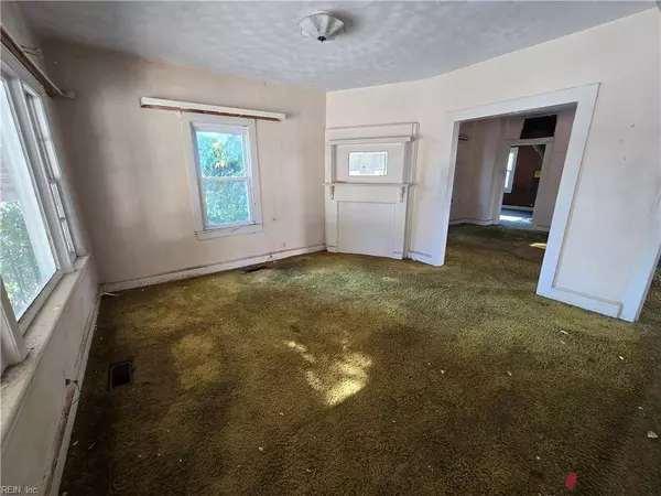 1370 Wool AVE, Portsmouth, VA 23707