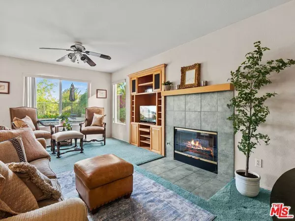 28632 Black Oak LN, Castaic, CA 91384