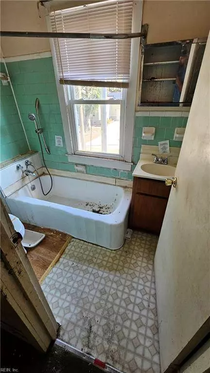 1370 Wool AVE, Portsmouth, VA 23707