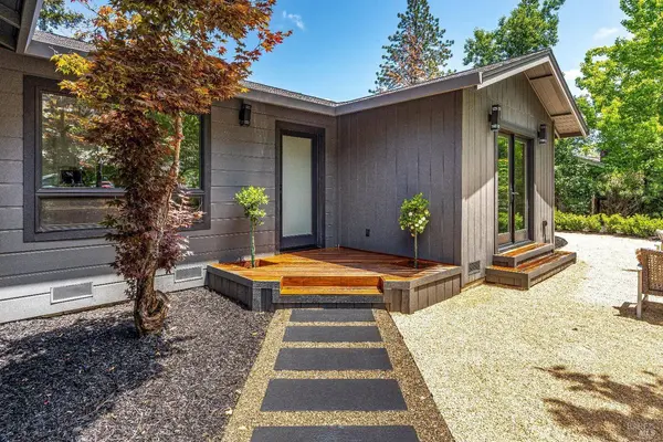 1605 Sylvaner AVE, St. Helena, CA 94574