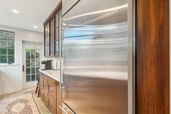 40 1/2 State St, Charleston, SC 29401