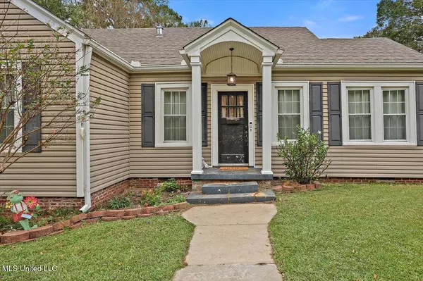 450 E Ridgeway Street, Jackson, MS 39206