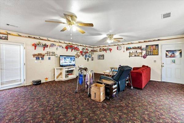 3119 Pocket AVE, Riverbank, CA 95367