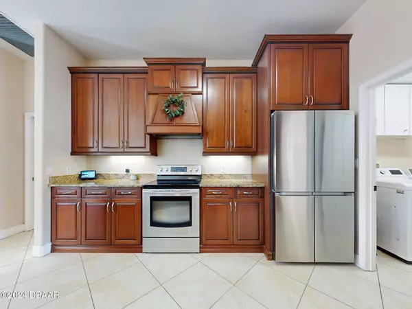 981 Smokerise BLVD, Port Orange, FL 32127