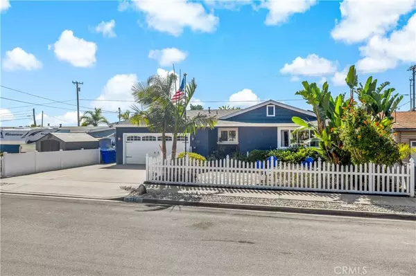 735 Iris AVE, Imperial Beach, CA 91932