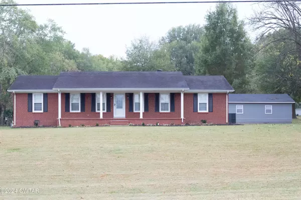 601 College ST, Kenton, TN 38233