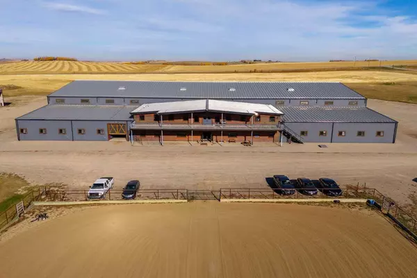 3245 Township Road 292, Rural Mountain View County, AB T0M 1L0