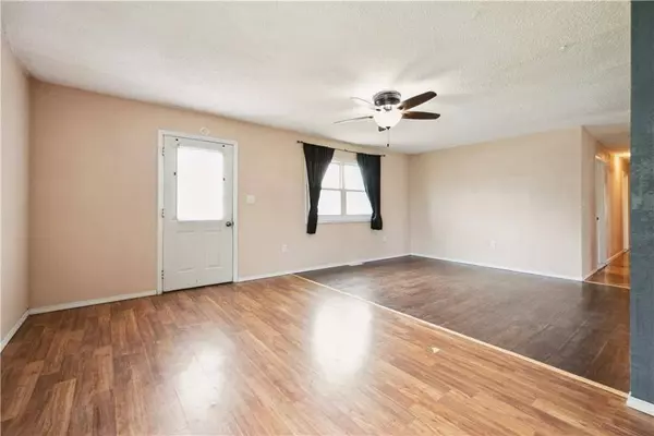 621 Warford Street, Perry, IA 50220