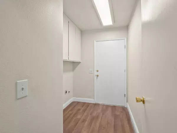 3762 E Mckenzie Avenue, Fresno, CA 93702