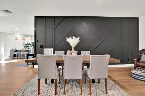 9483 IBIS GROVE BLVD, Wesley Chapel, FL 33545