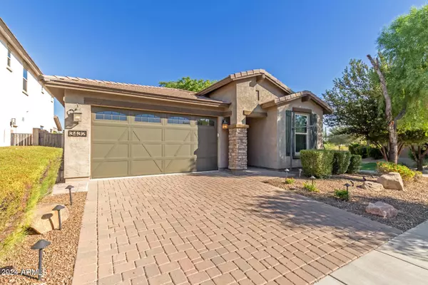 3432 E STRAWBERRY Drive, Gilbert, AZ 85298