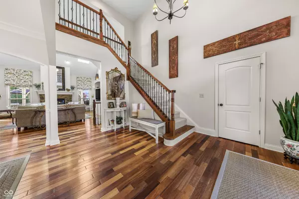 7951 Bristol WAY, New Palestine, IN 46163