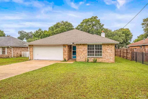 5815 Louisville Ave, Pensacola, FL 32526