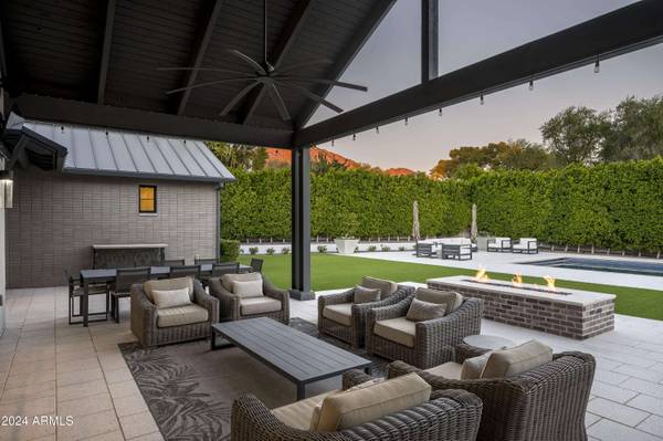 4545 N LAUNFAL Avenue, Phoenix, AZ 85018