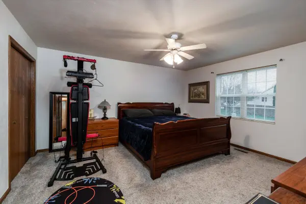 1111 Stonewood Crossing, Sun Prairie, WI 53590