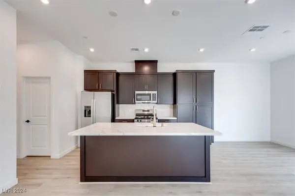 2663 Kindswood Street, Henderson, NV 89044