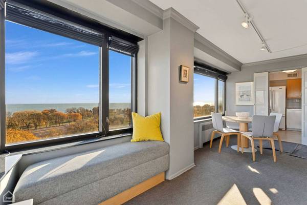 3100 N Lake Shore DR #1008, Chicago, IL 60657