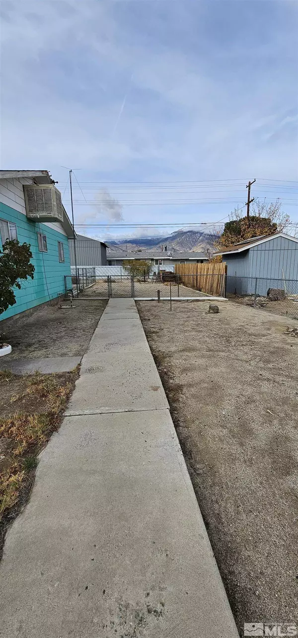 859 K st., Hawthorne, NV 89415