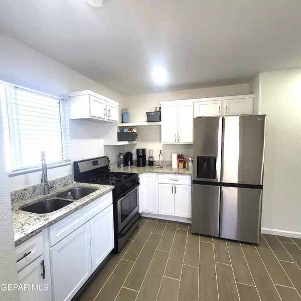 3811 PIERCE AVE, El Paso, TX 79930