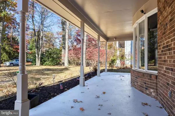 19 COOPER RUN DR, Cherry Hill, NJ 08003