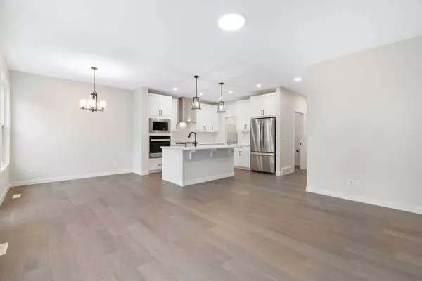 275 Rivercrest WAY, Cochrane, AB T4C3E9