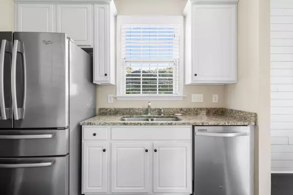 3458 Field Planters Rd, Johns Island, SC 29455