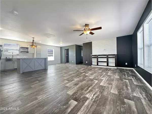 21215 W SLEEPY RANCH Road, Wittmann, AZ 85361