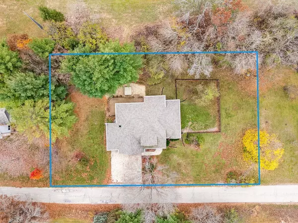 W7243 W North Shore Drive, Portage, WI 53901