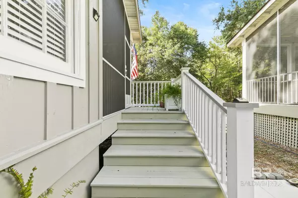 17341 Cabin Road, Loxley, AL 36551