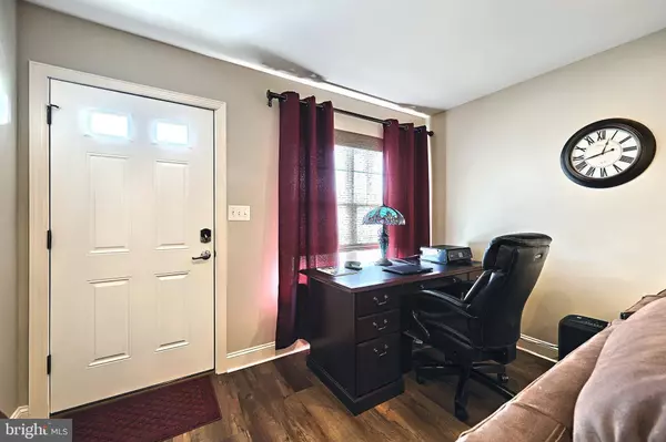 683 HAYLEY RD, York, PA 17404