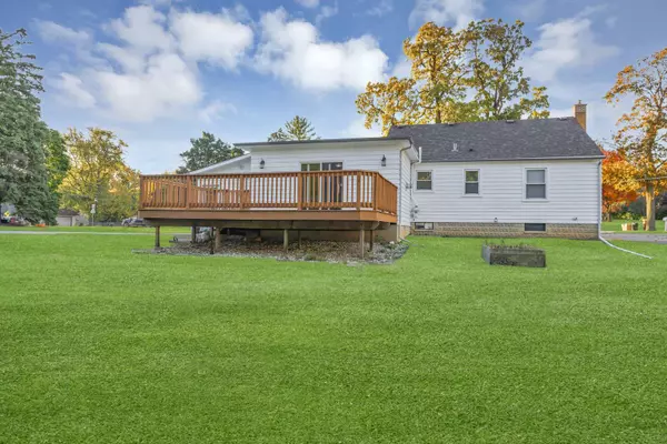 12108 Main ST, Huntley, IL 60142