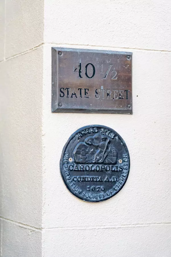 40 1/2 State St, Charleston, SC 29401