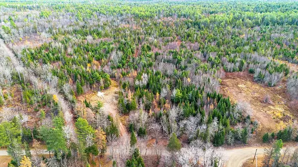 964 Munn Flat, M1 L15-2 RD, Cornville, ME 04979