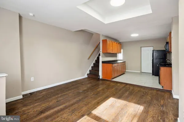 3735 ASPEN ST, Philadelphia, PA 19104